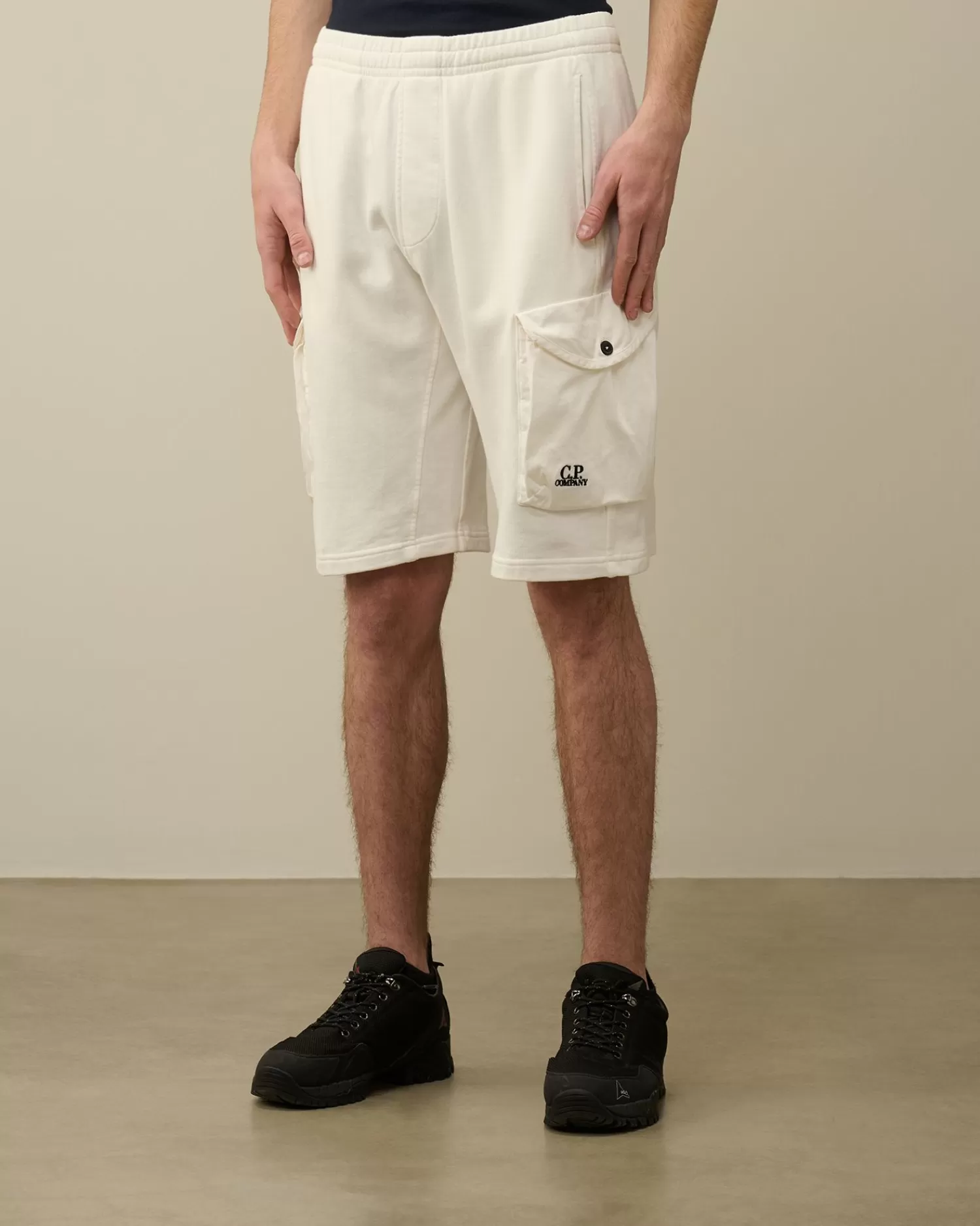 Best Sale C.P. Company Light Fleece Utility Shorts Gaze Hvid